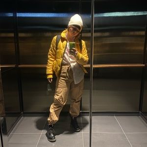 Meet your Posher, Leah